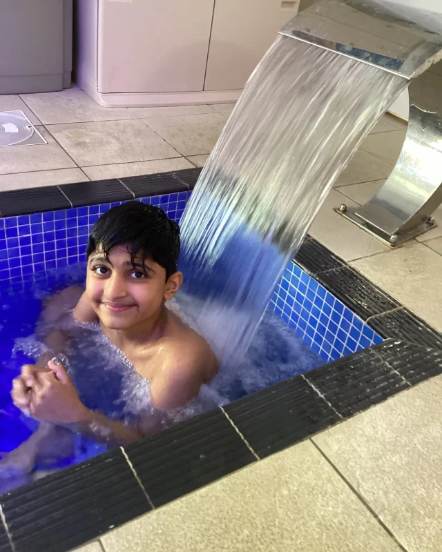 Ibby and the Jets! 🤩

Our School's Out crew enjoyed a swim and a splash in the hydrotherapy pool during the half term break 💦

School's Out is one of Derian's bespoke services which operates during the school holidays for our younger lads, and is a chance for them to connect with children similar to themselves 💚